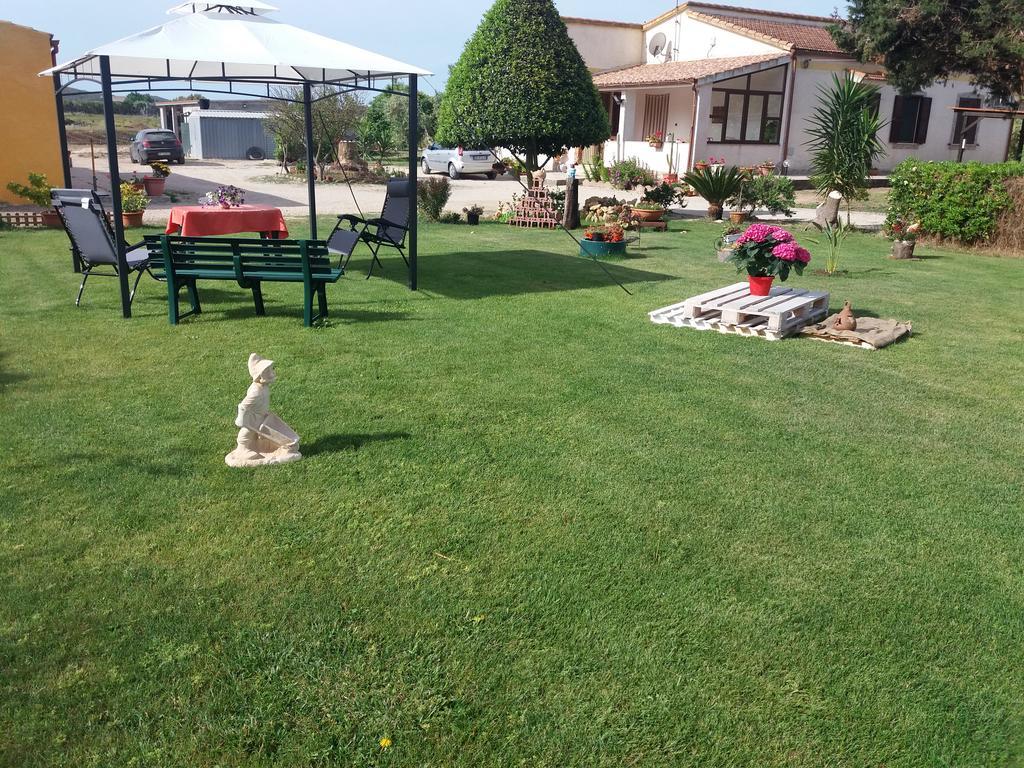 Rita B&B Sea Sun And Nature Santa Maria la Palma Exterior photo